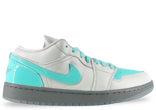 Jordan 1 Low SE Polaroid (Women's)