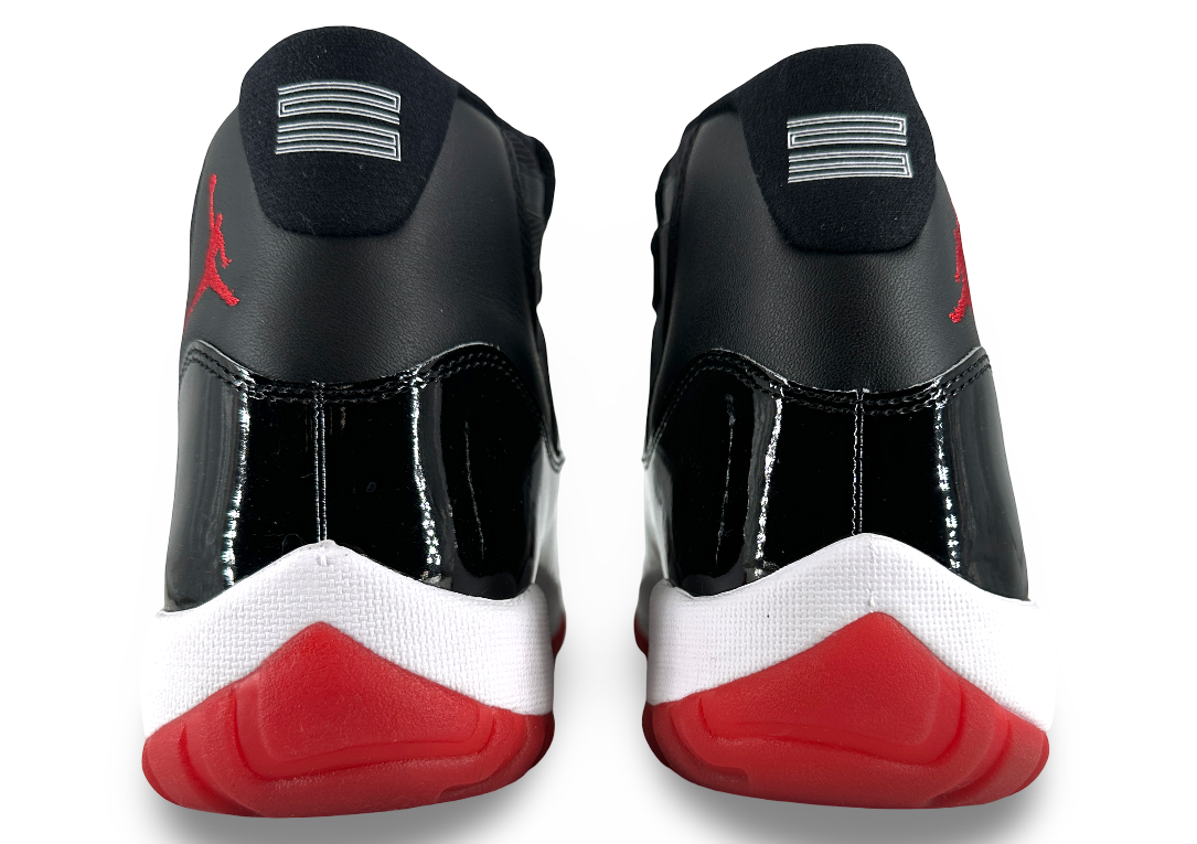 Jordan 11 Retro Playoffs Bred (2019)