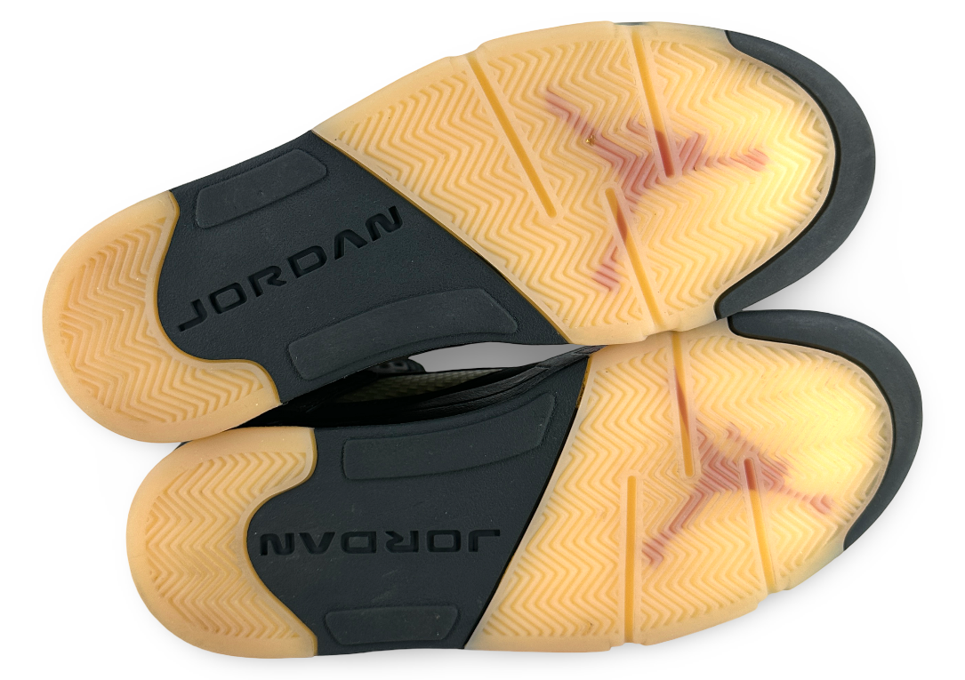 Jordan 5 Retro Gore-Tex Off Noir (Women's)