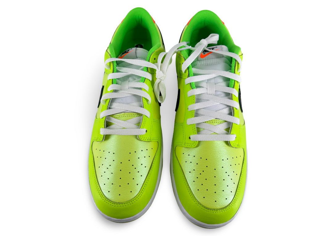 Nike Dunk Low SE Splash Volt
