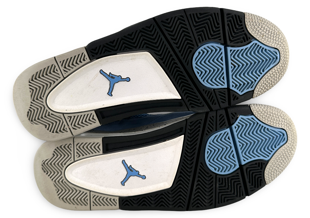 Jordan 4 Retro University Blue