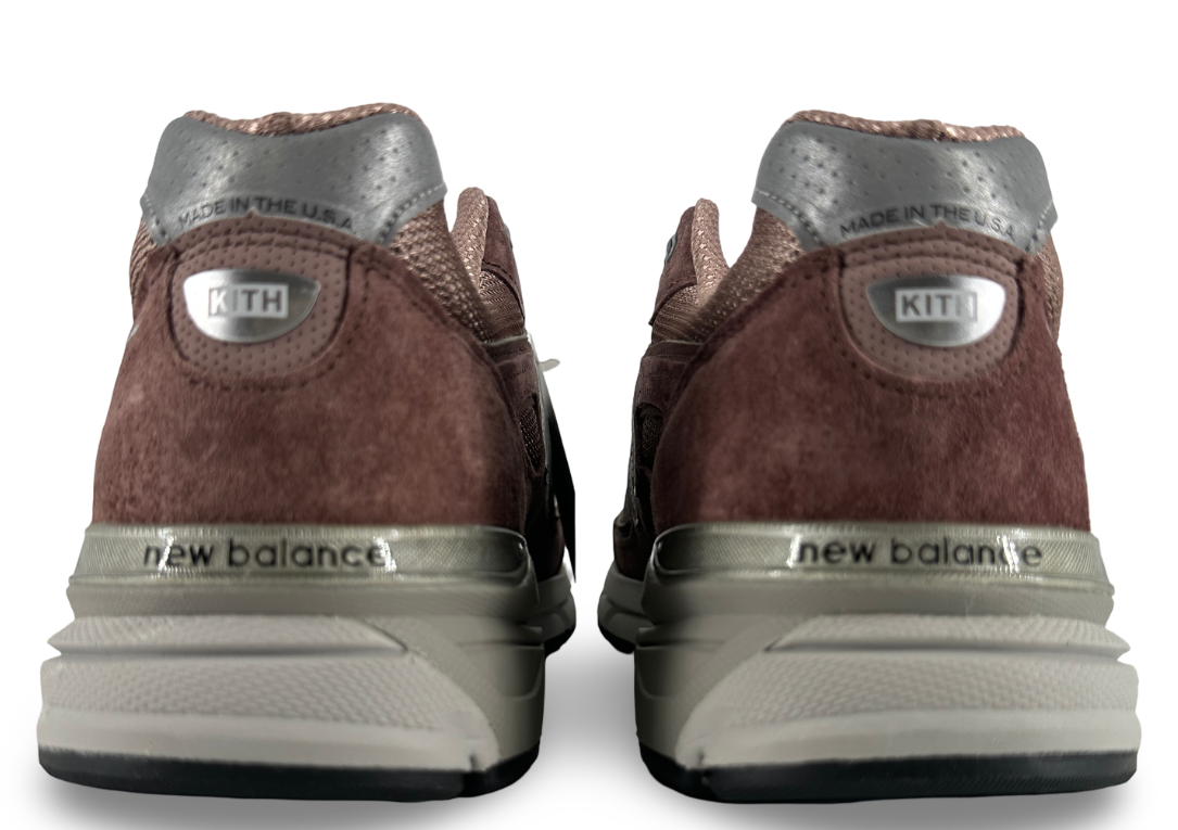 New Balance 990v4 MiUSA Kith Dusty Mauve