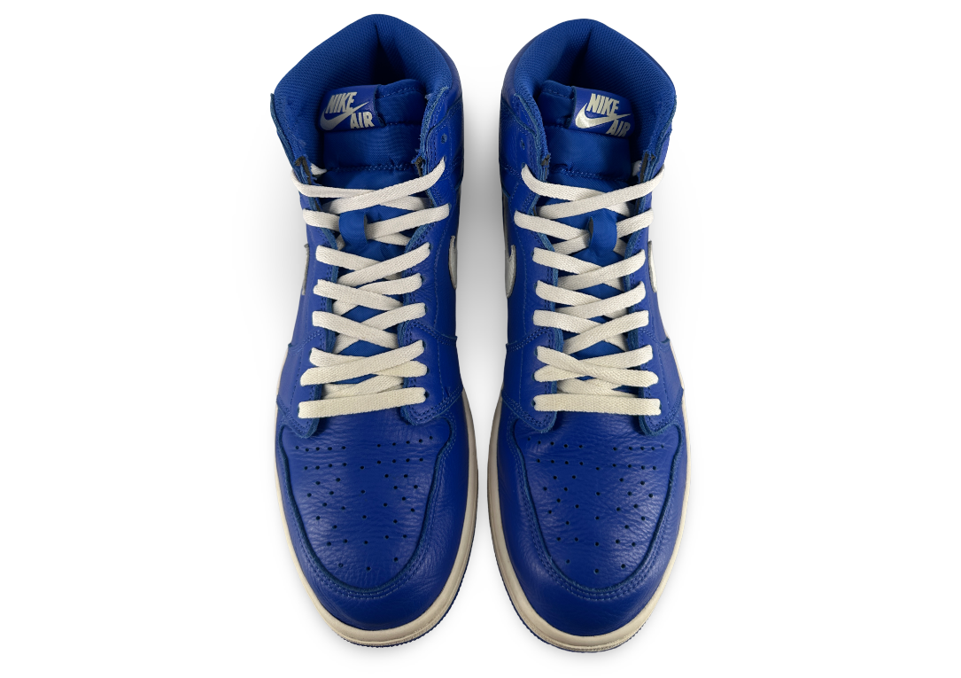 Jordan 1 Retro High Hyper Royal
