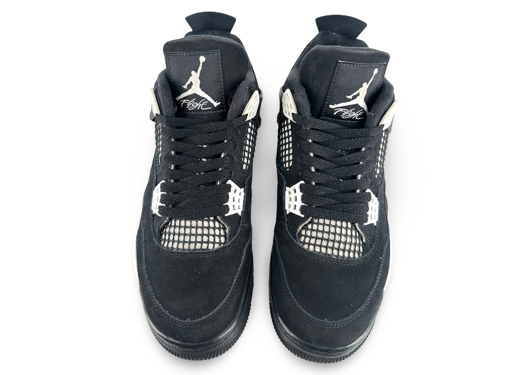 Jordan 4 Retro White Thunder