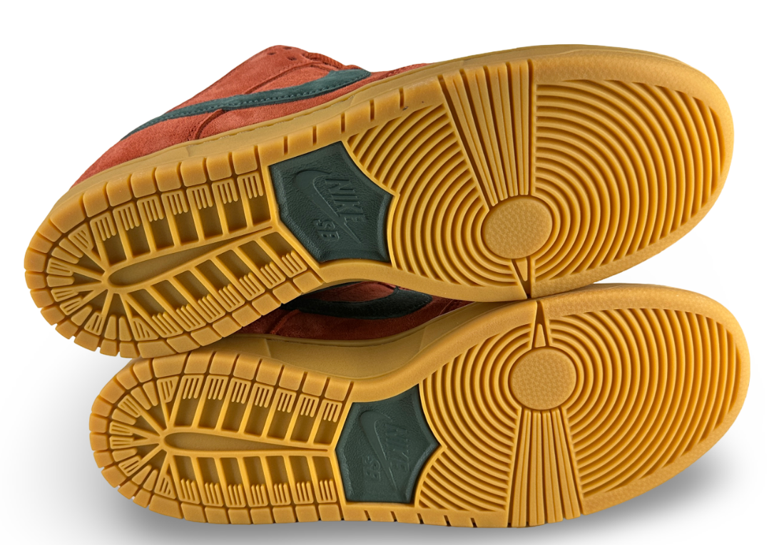 Nike SB Dunk Low Burnt Sunrise