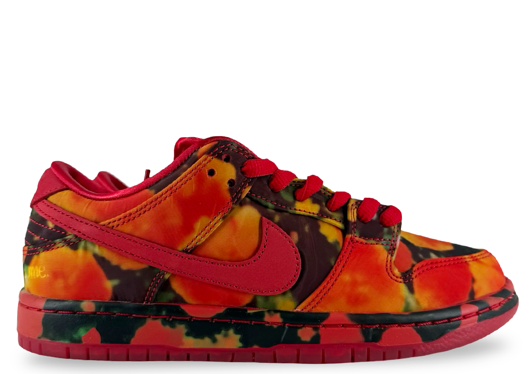 Nike SB Dunk Low The Wizard of Oz Poppy Field