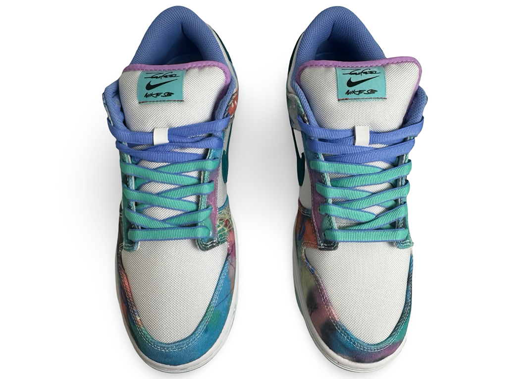 Nike SB Dunk Low Futura Laboratories Bleached Aqua