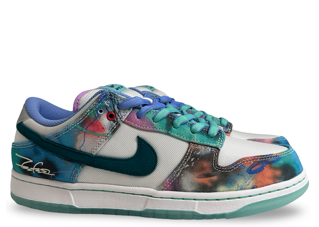 Nike SB Dunk Low Futura Laboratories Bleached Aqua