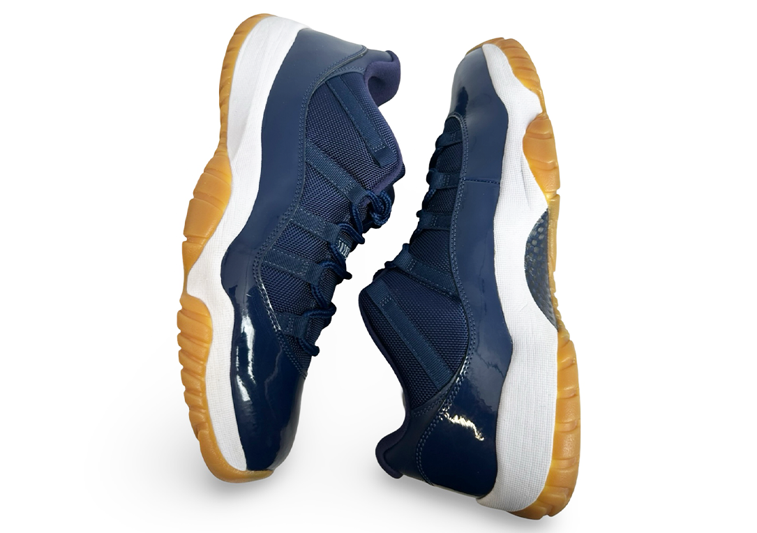 Jordan 11 Retro Low Midnight Navy