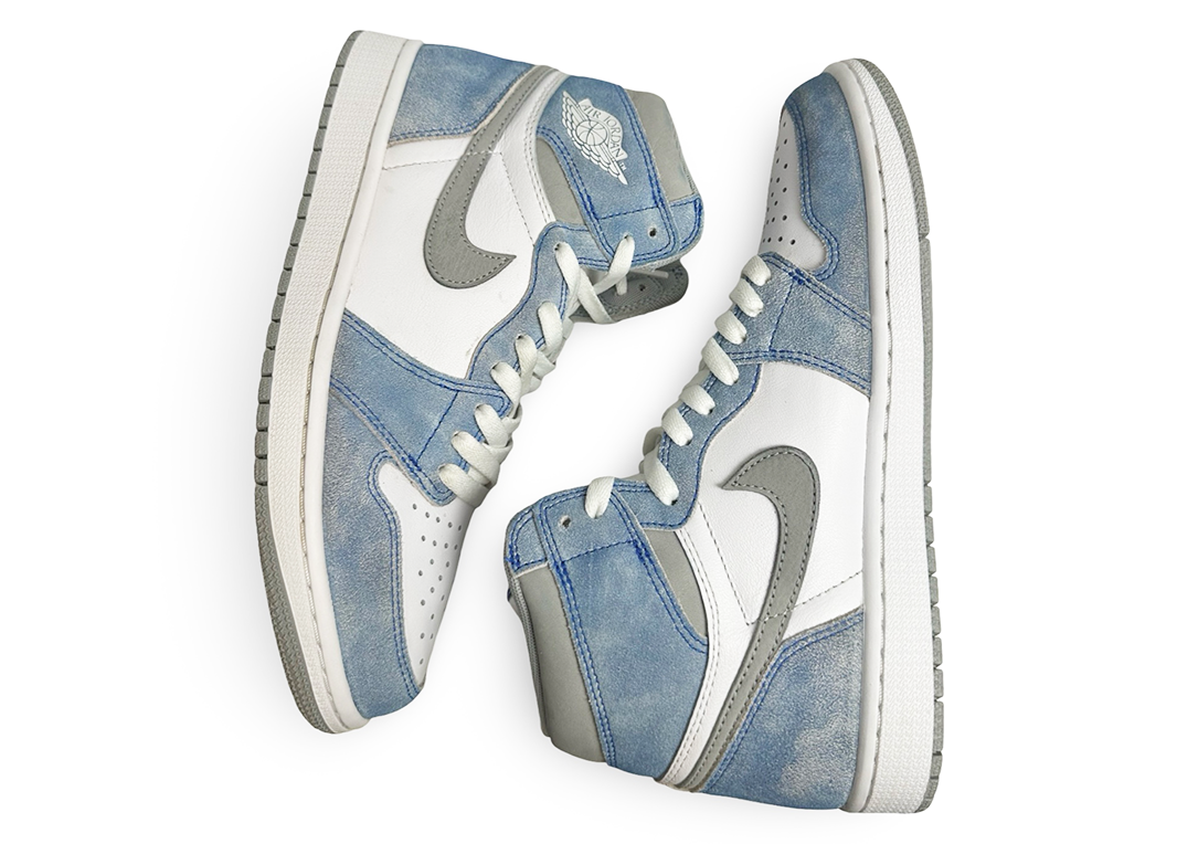 Jordan 1 Retro High Hyper Royal Smoke Grey