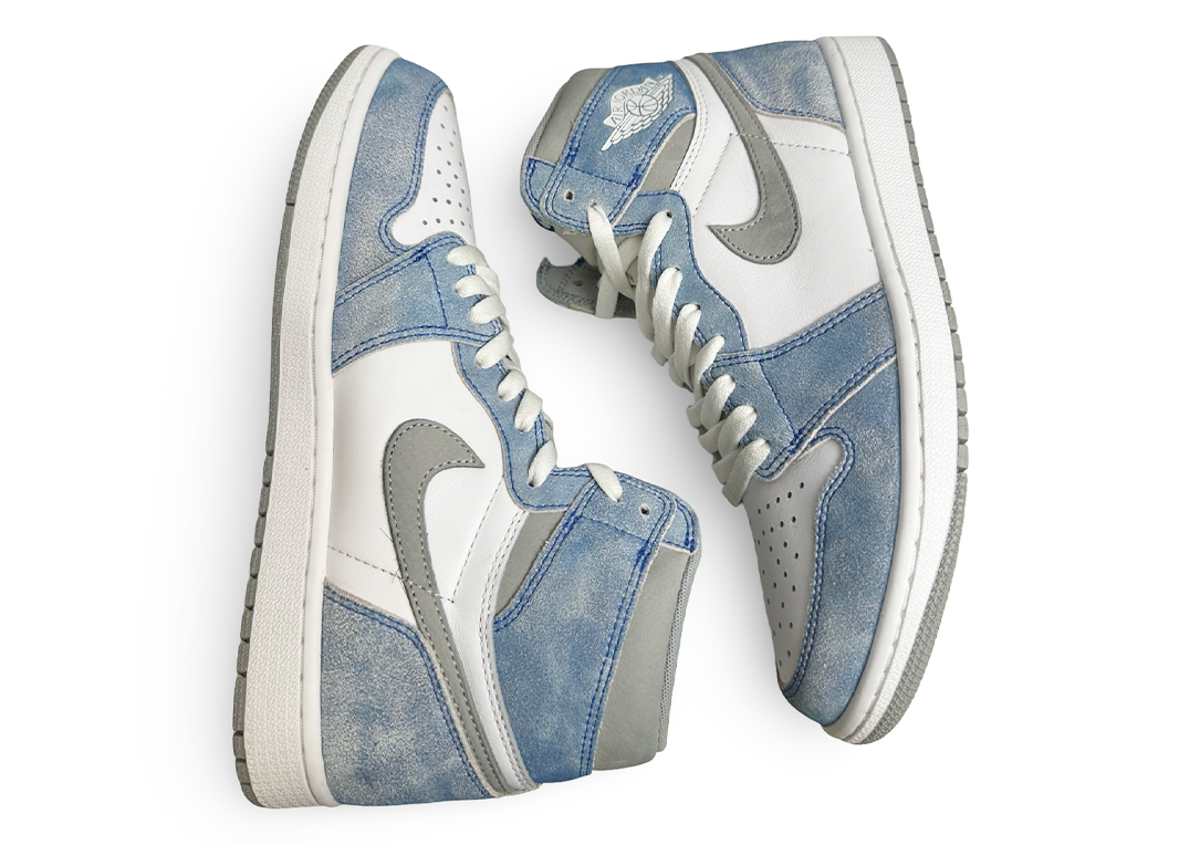 Jordan 1 Retro High Hyper Royal Smoke Grey