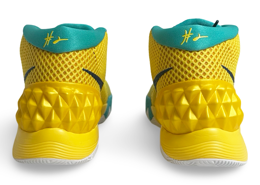 Nike Kyrie 1 Letterman