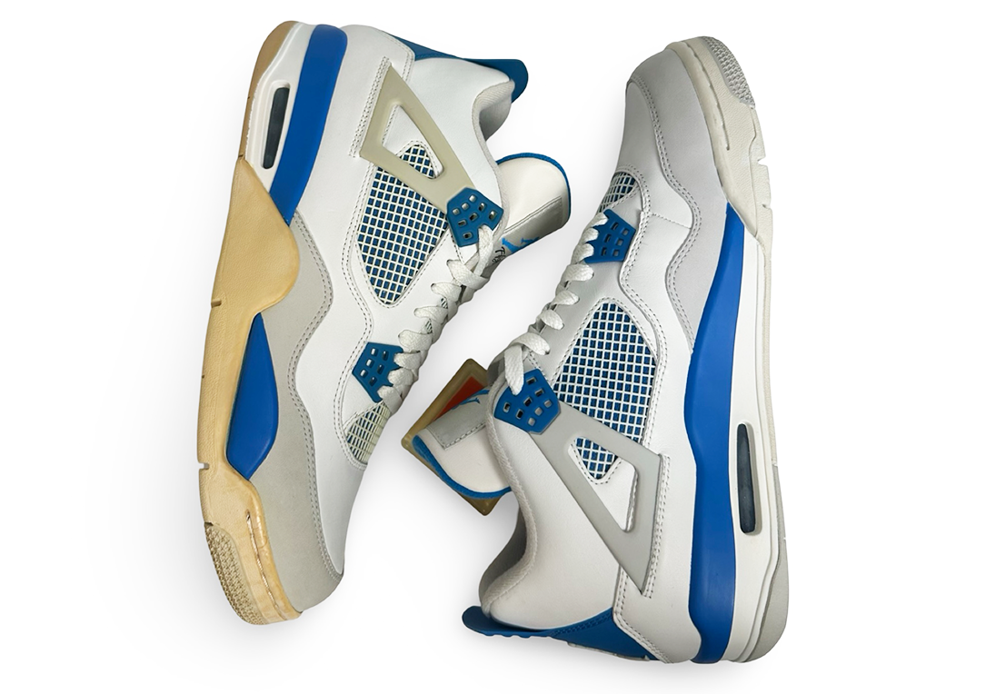 Jordan 4 Retro Military Blue (2012)
