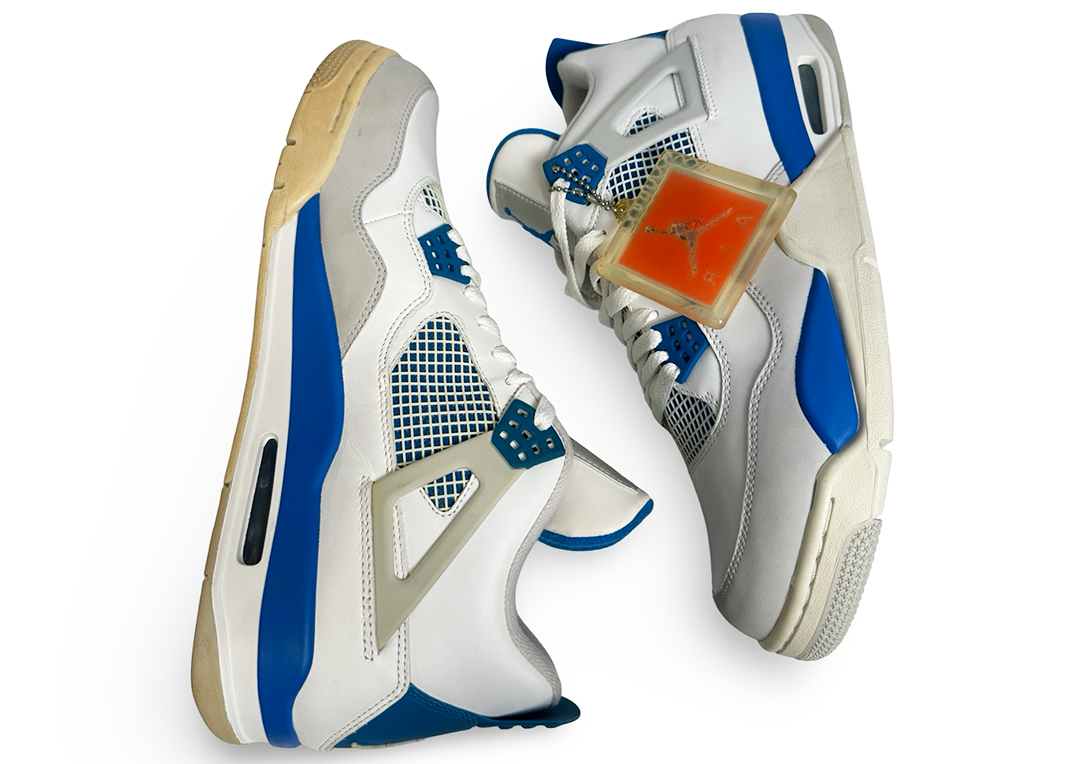 Jordan 4 Retro Military Blue (2012)