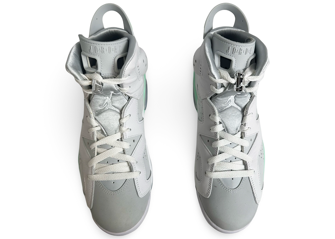 Jordan 6 Retro Mint Foam (Women's)