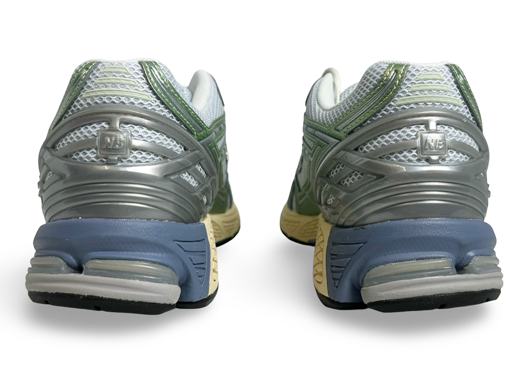 New Balance 1906R Ice Blue Melon Water