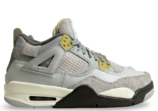 Jordan 4 Retro SE Craft Photon Dust (2023)