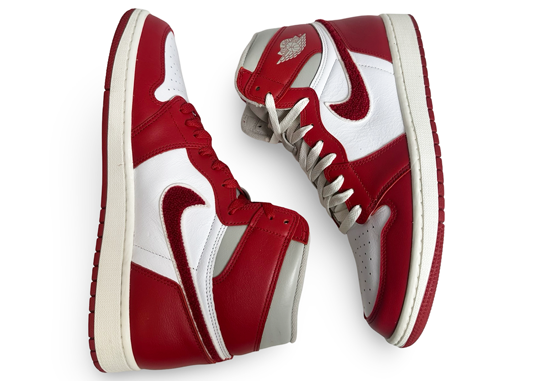 Jordan 1 Retro High OG Varsity Red (Women's)