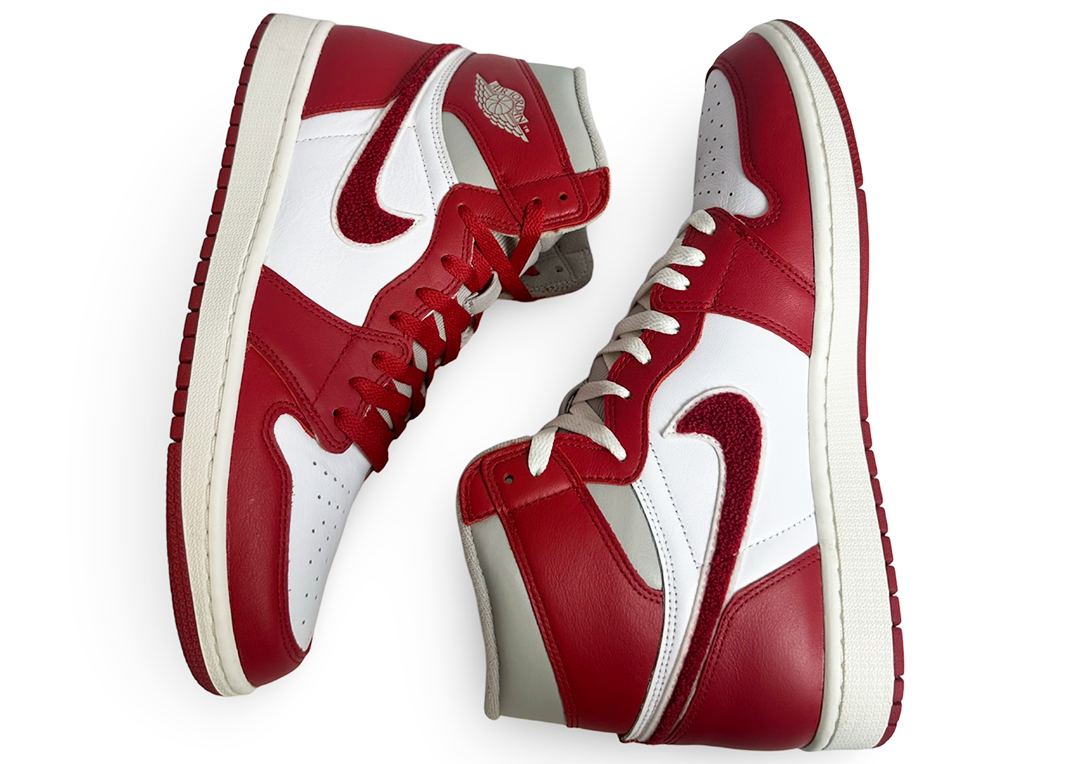 Jordan 1 Retro High OG Varsity Red (Women's)