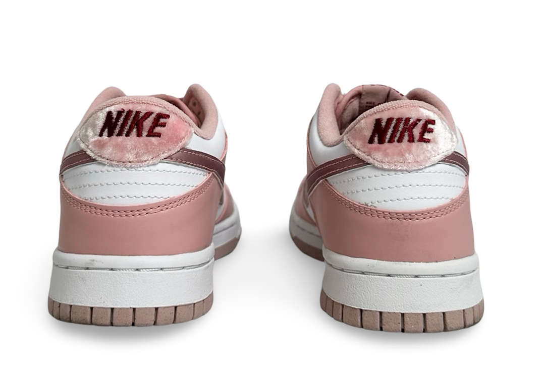 Nike Dunk Low Pink Velvet (GS)