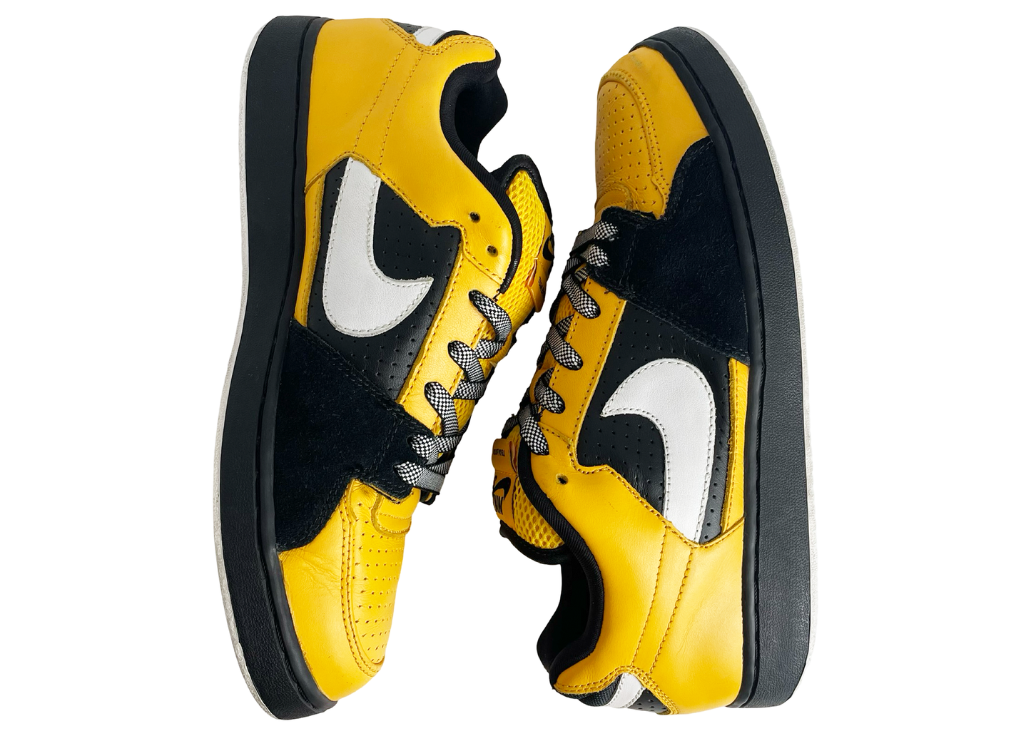 2006 Nike SB Team Edition "Yellow Taxi Cab"