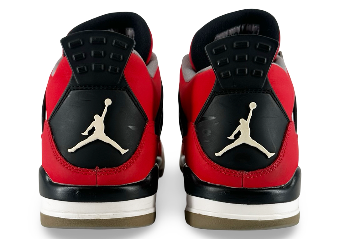 Jordan 4 Retro Toro Bravo