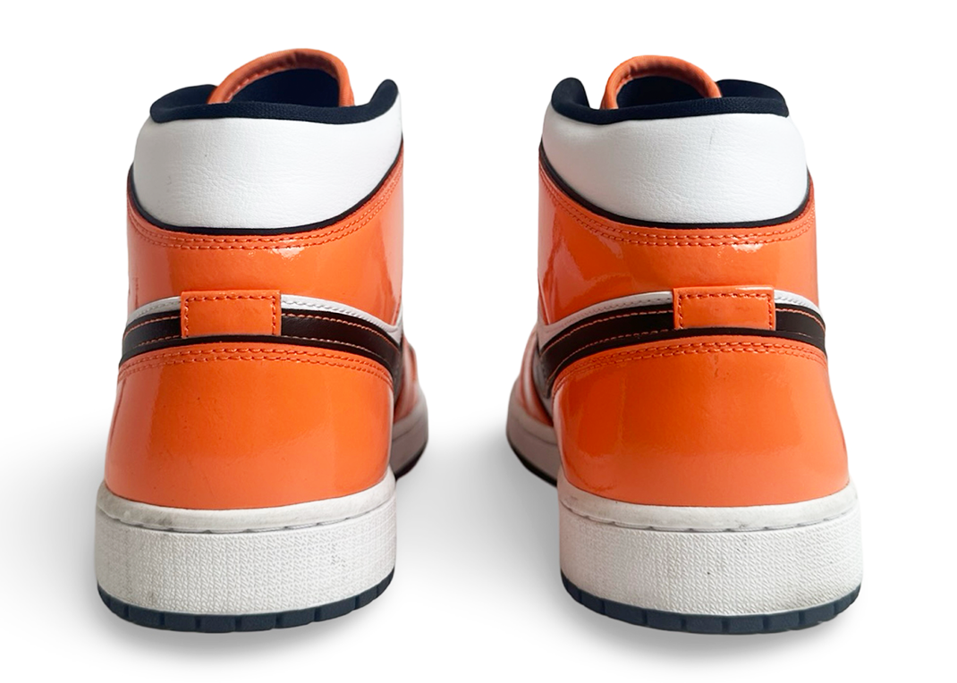 Jordan 1 Mid SE Turf Orange