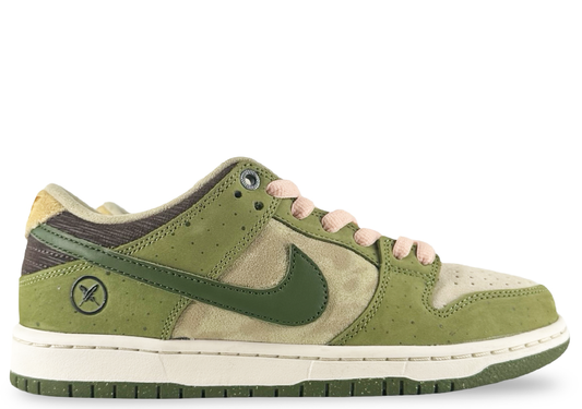 Nike SB Dunk Low Yuto Horigome Matcha