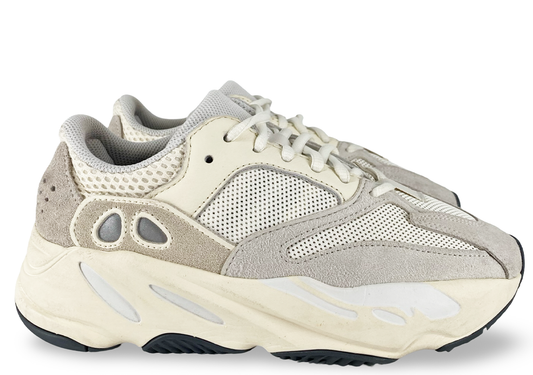 adidas Yeezy Boost 700 Analog